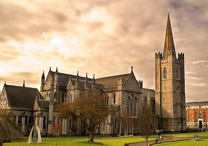 Апартаменты Glencourt